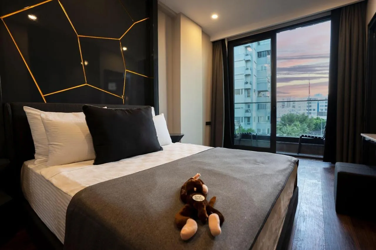 **  Lucky Monkey Hotel Antalya Turkije