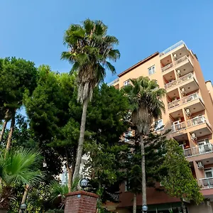 Lara Dinc Hotell
