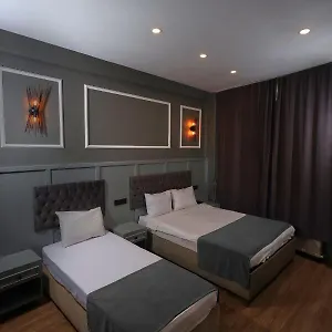 احجز هنا
